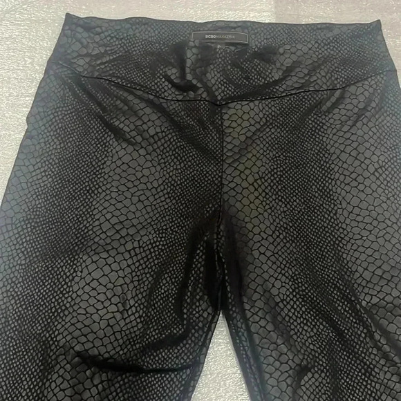 [M] BCBGMAXAZARIA  Bryson Snake Print Leggings-NWOT - Picture 4 of 9